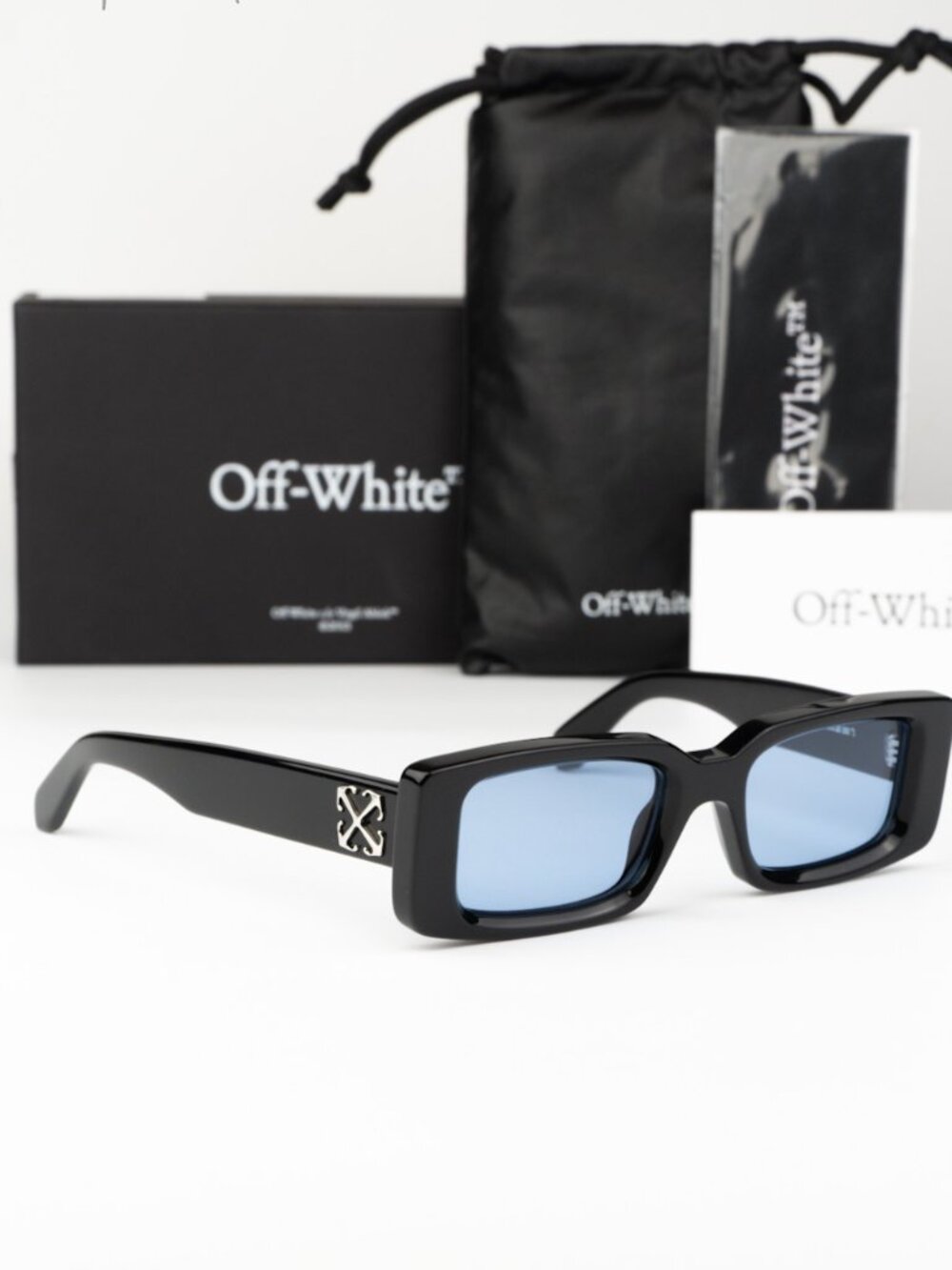 Off-White Women Sunglasses Black Blue Rectangle OERI127 1040 NEW AUTHENTIC